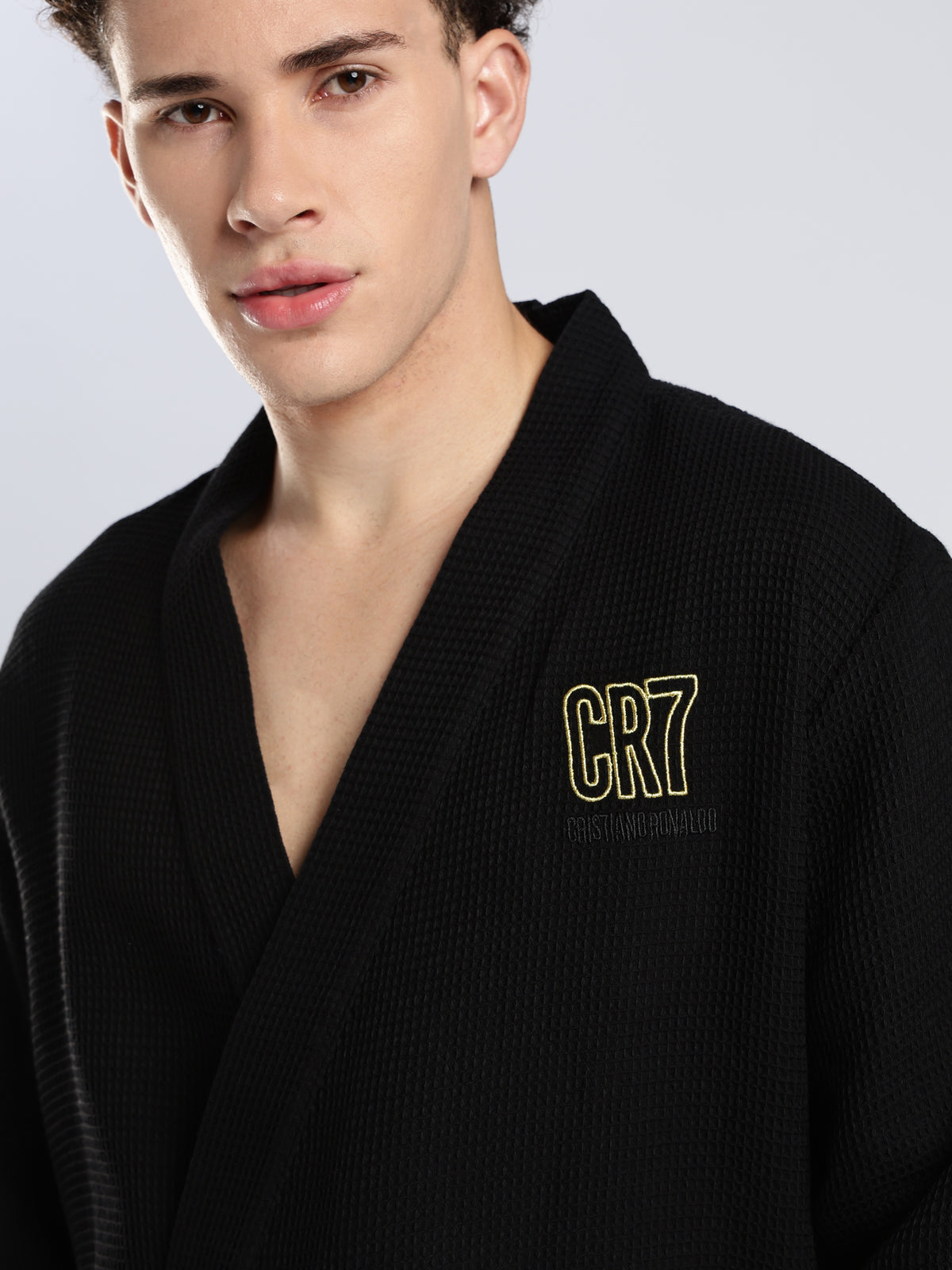 CR7 Men's Waffle Weave Black Bathrobe