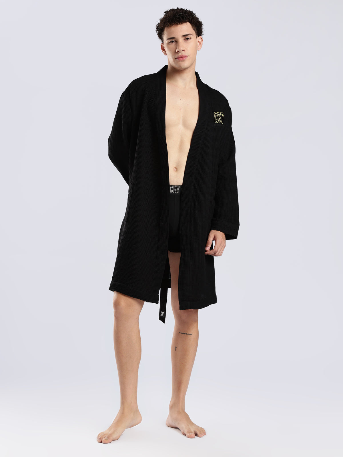 CR7 Men's Waffle Weave Black Bathrobe